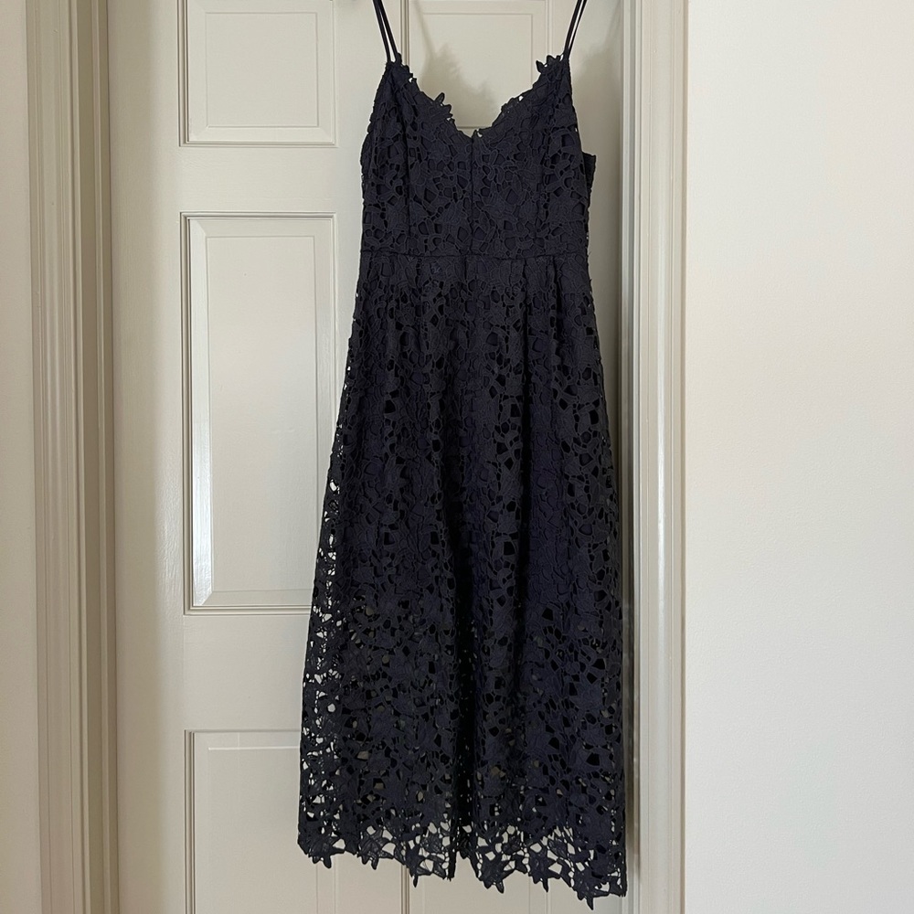 ASTR the label lace midi dress